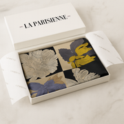 Sciarpa quadrata di seta a fiori blu La Parisienne