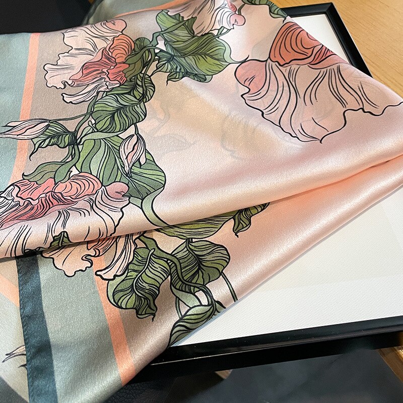 100% Seta Fiore Quadrato Rosa Donna | Il Parigino