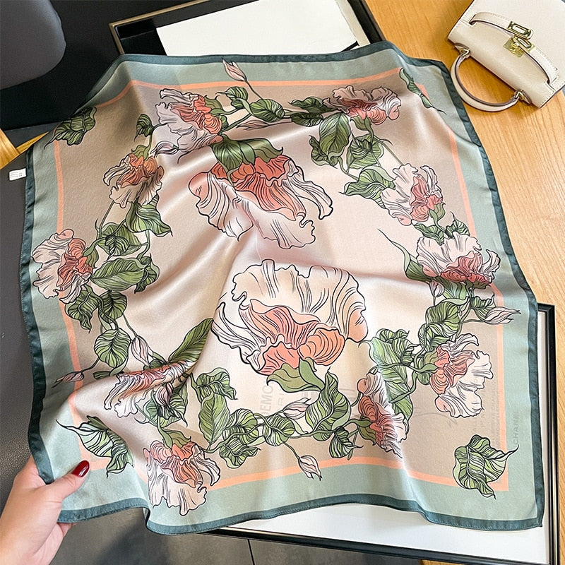 100% Seta Fiore Quadrato Rosa Donna | Il Parigino
