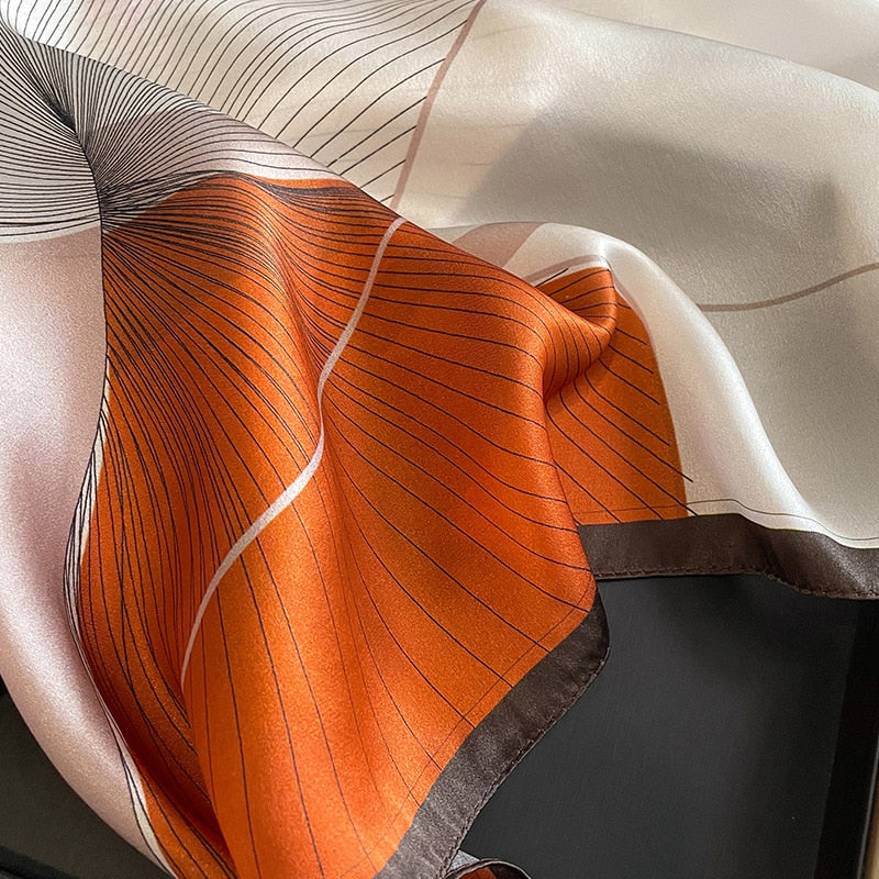 100% Seta Quadrato Decorazione moderna Donna | La Parisienne