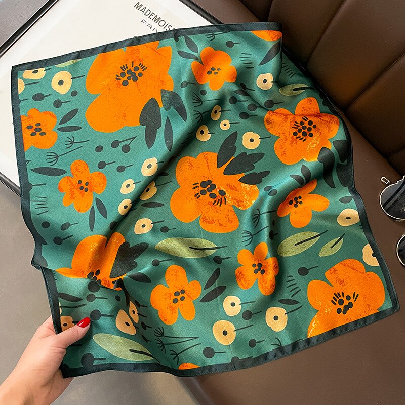 100% Seta Quadrato artistico a fiori per donna | La Parisienne