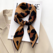 Elegante sciarpa quadrata da donna 100% seta | La Parisienne