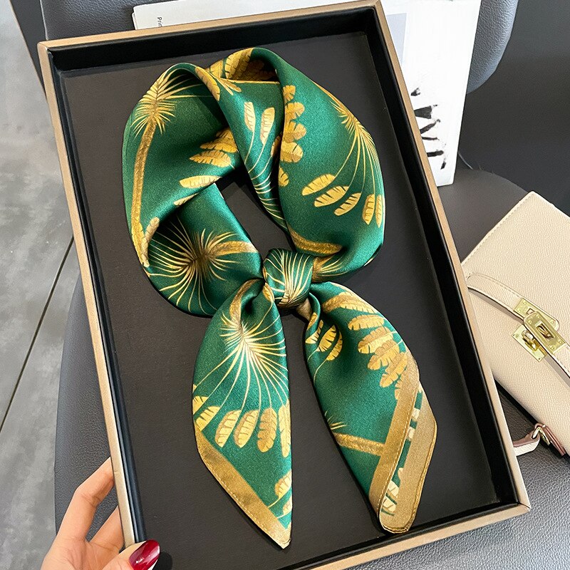 Quadrato 100% seta con decorazione di palme per donna | La Parisienne