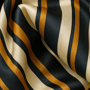 Sciarpa quadrata chic La Parisienne