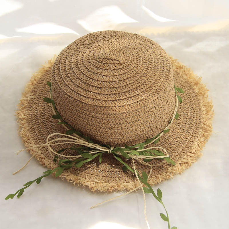 Cappello di paglia da donna con decorazioni naturali | Il Parigino