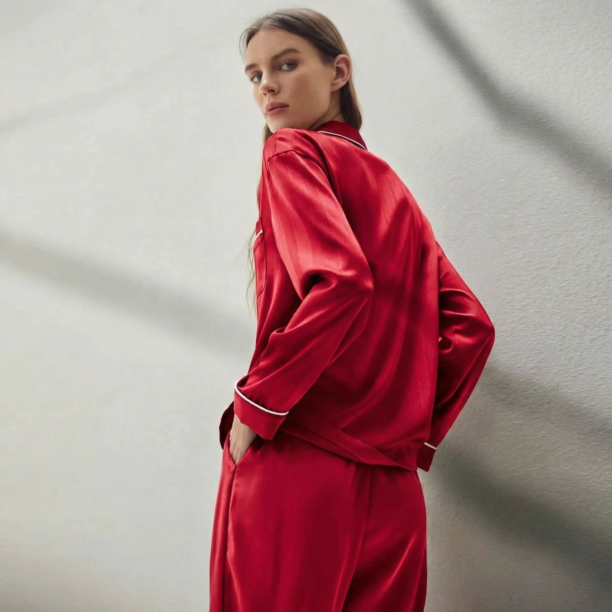 Pigiama da donna a maniche lunghe 100% seta | La Parisienne