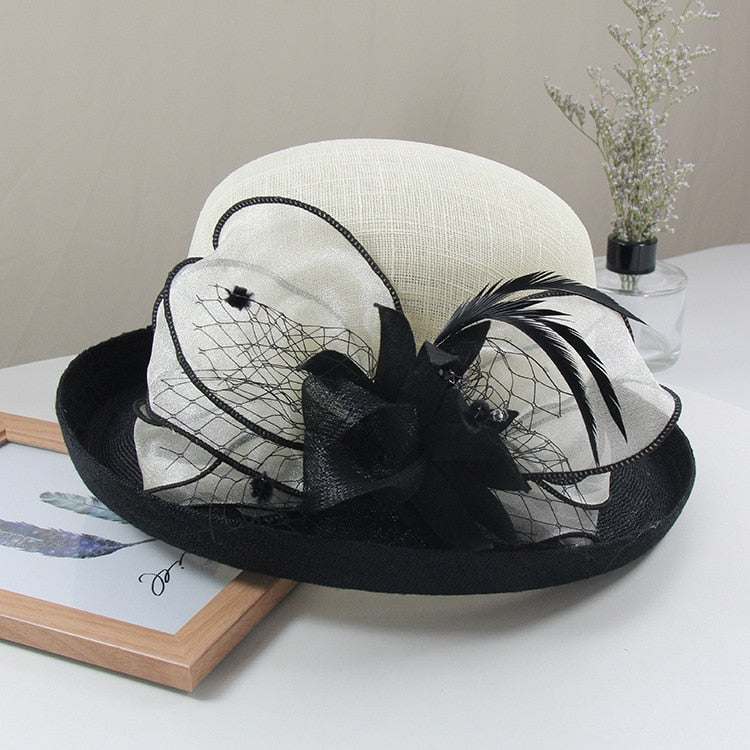 Cappello chic con decorazione floreale per donna | La parigina 